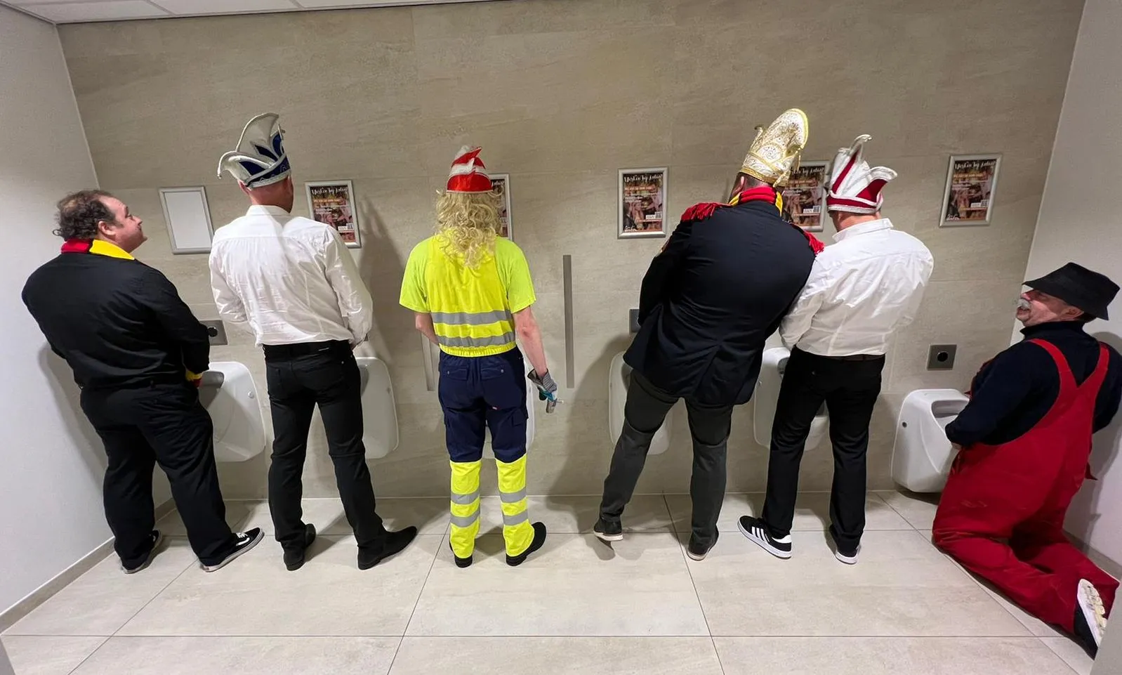 whatsapp image 2021 11 05 at 231620