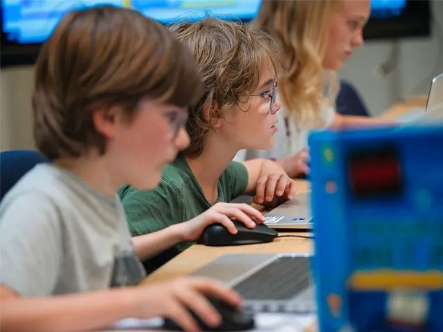 in de werkplaats bibliotheek middenbrabant