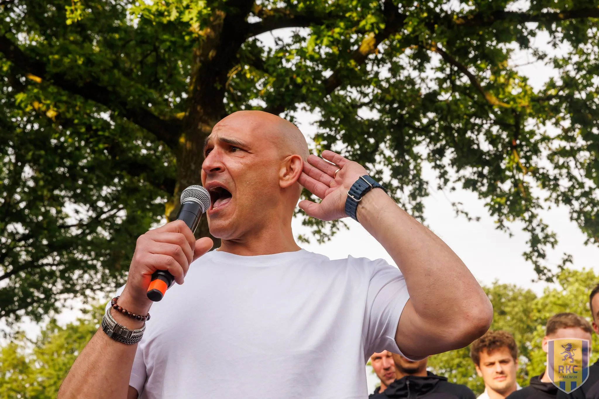 53732453182 9af952f52f k