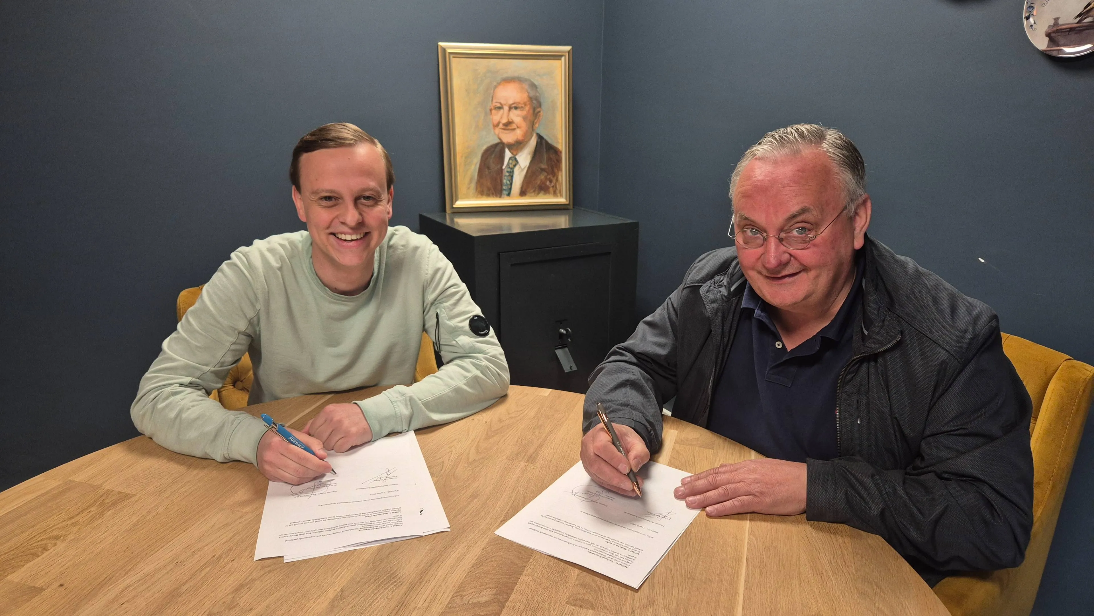 ondertekening overeenkomst zwaans pm 2025 4a