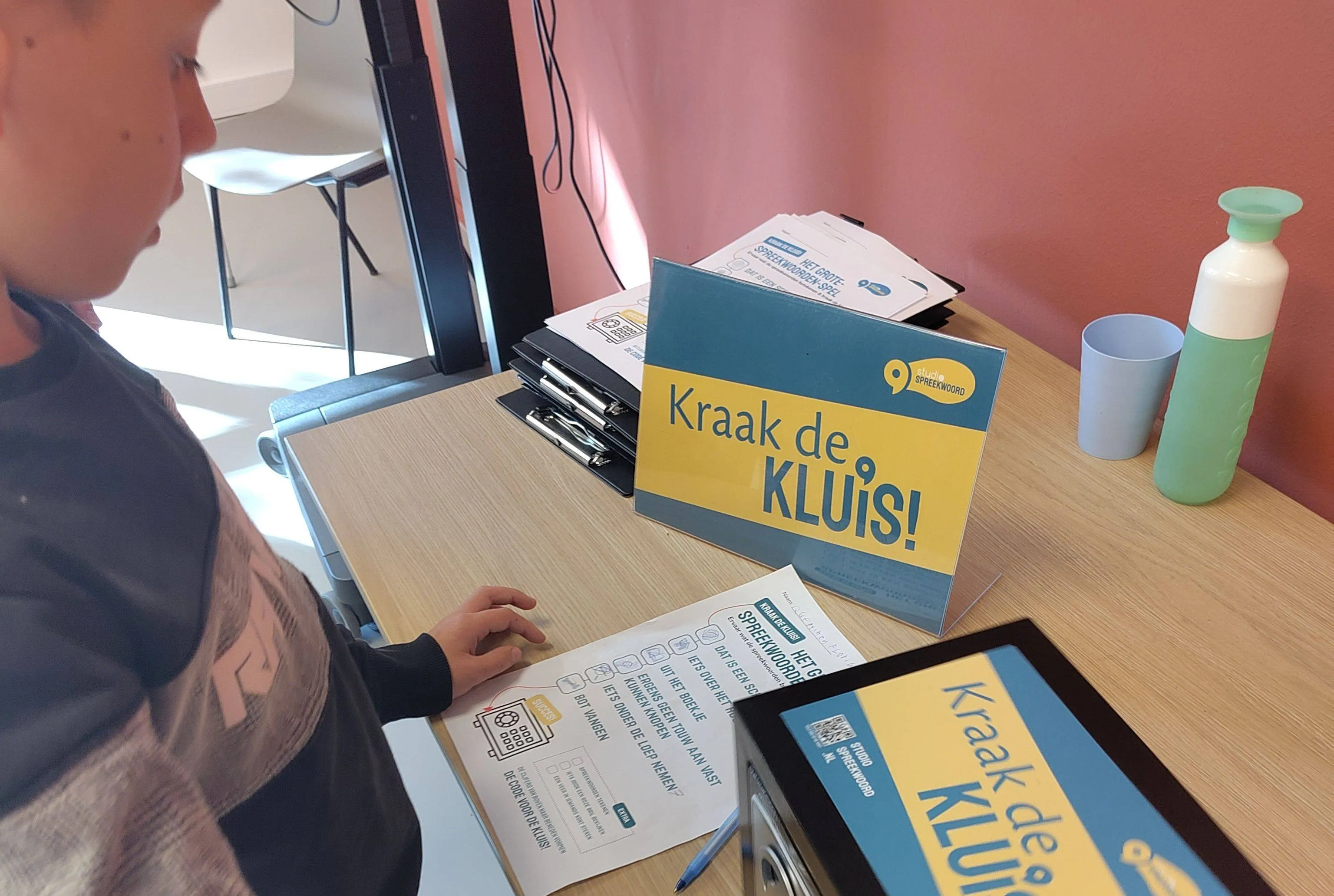 Jongen kraakt kluis