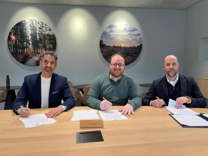 csm_20251218_Ondertekening_Bloemwaard_2fbe45f1b5