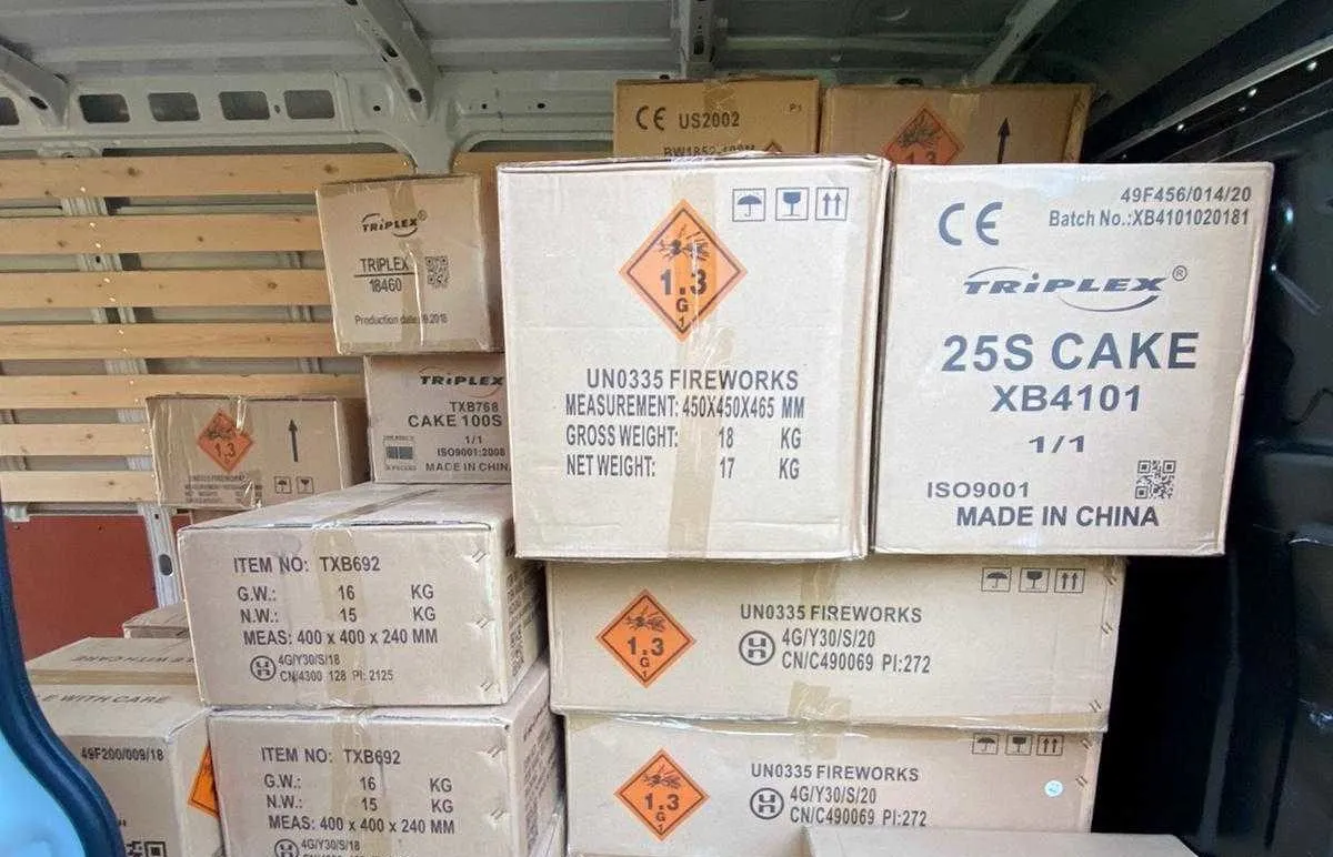 ems4kgrxmaefjii e1604838683224