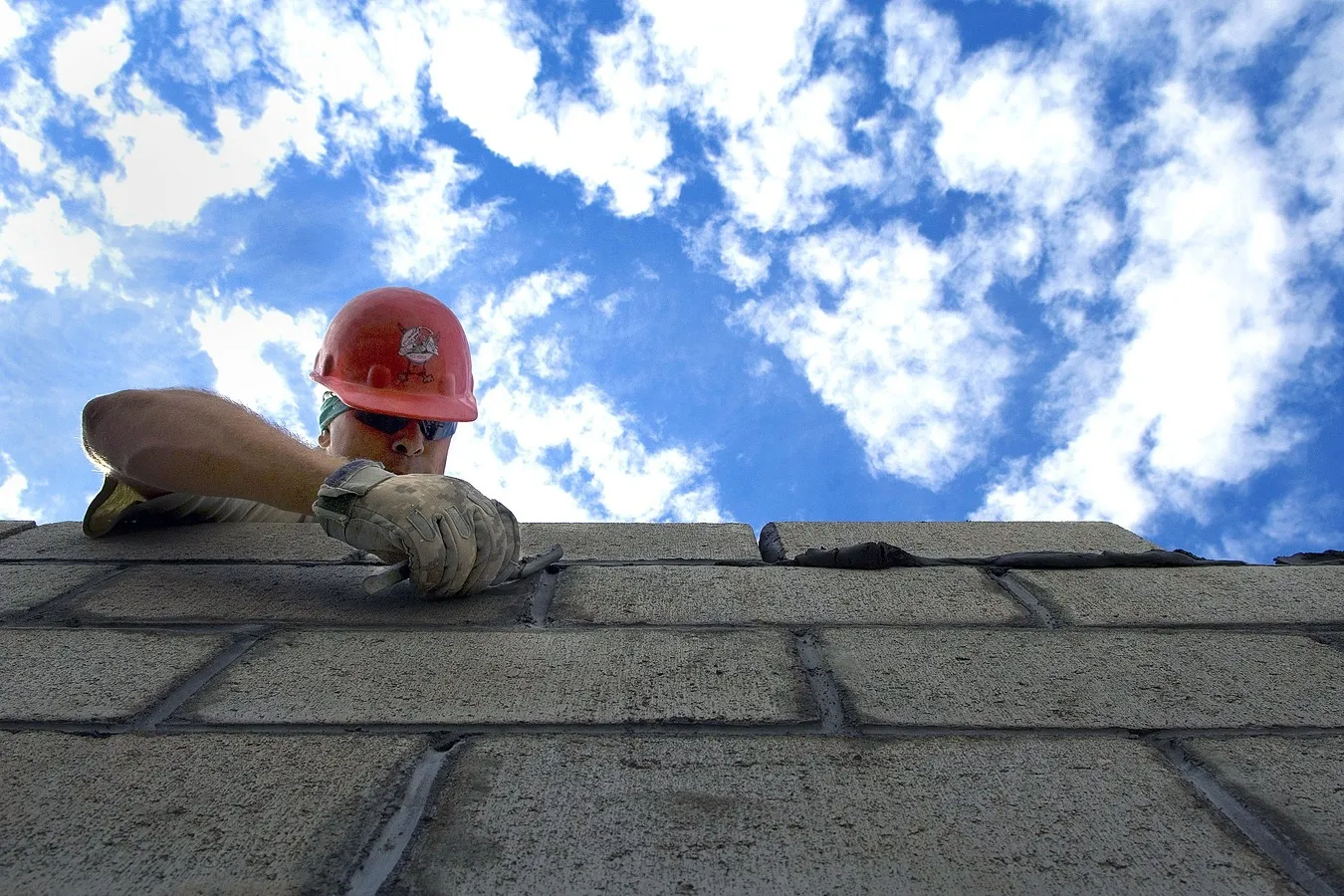 man working sky roof wall asphalt 1139579 pxherecom