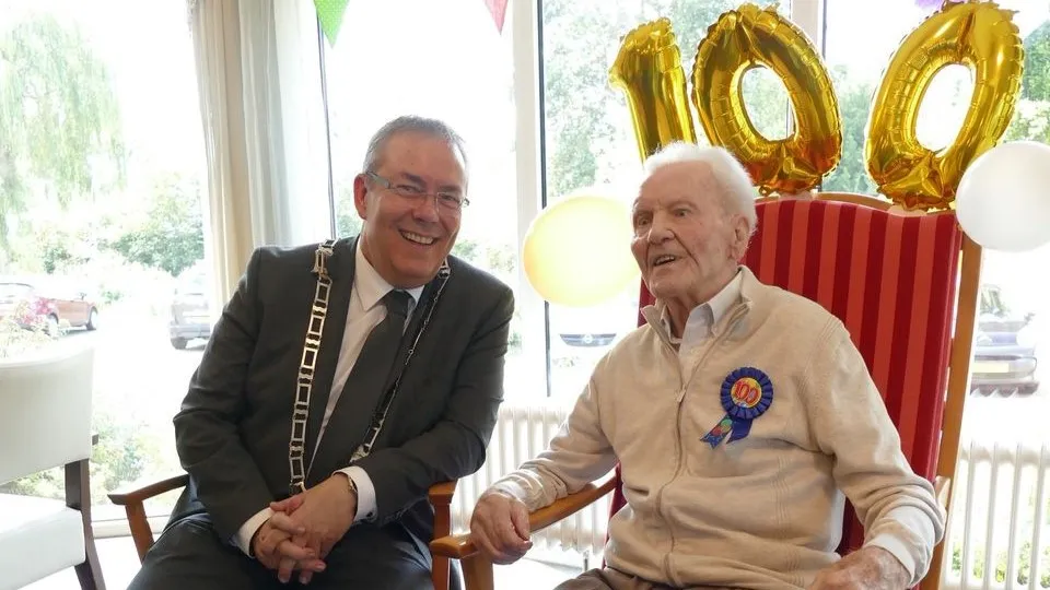 meneer peeters 100 jaar 1