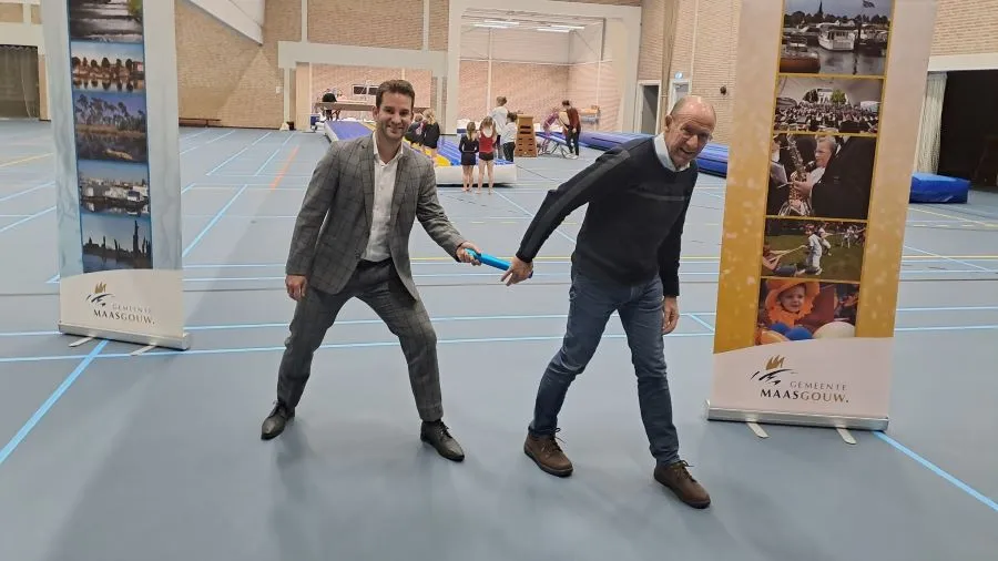 overhandiging estafettestokje 1