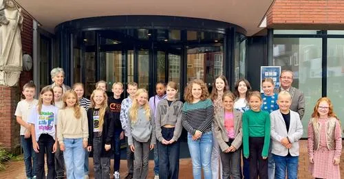 nieuwe kinderraad gemeente maasgouwjpg 14 10 24