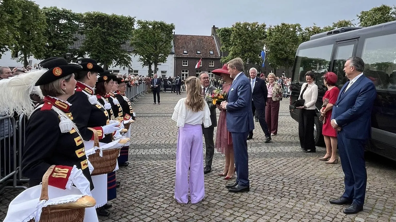 Koninklijk paar in Wessem - 702651930_1463862345781134_6224231515769172374_n-1