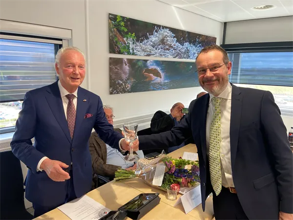 2023 3 27 overhandiging roemer