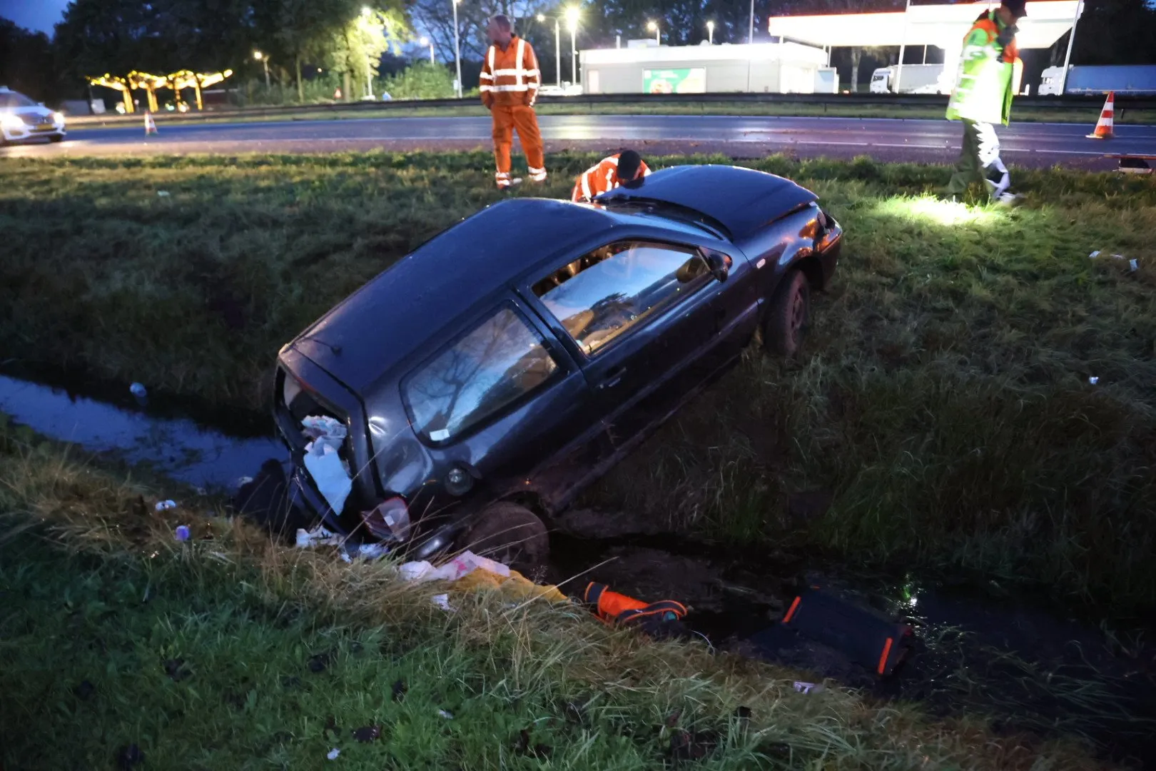 20231015072923 l16a1912