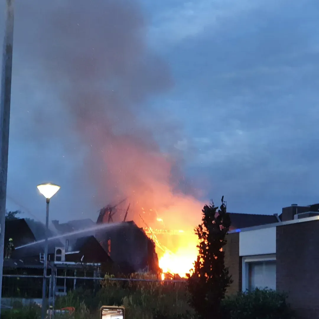 img 20230824 213506 245