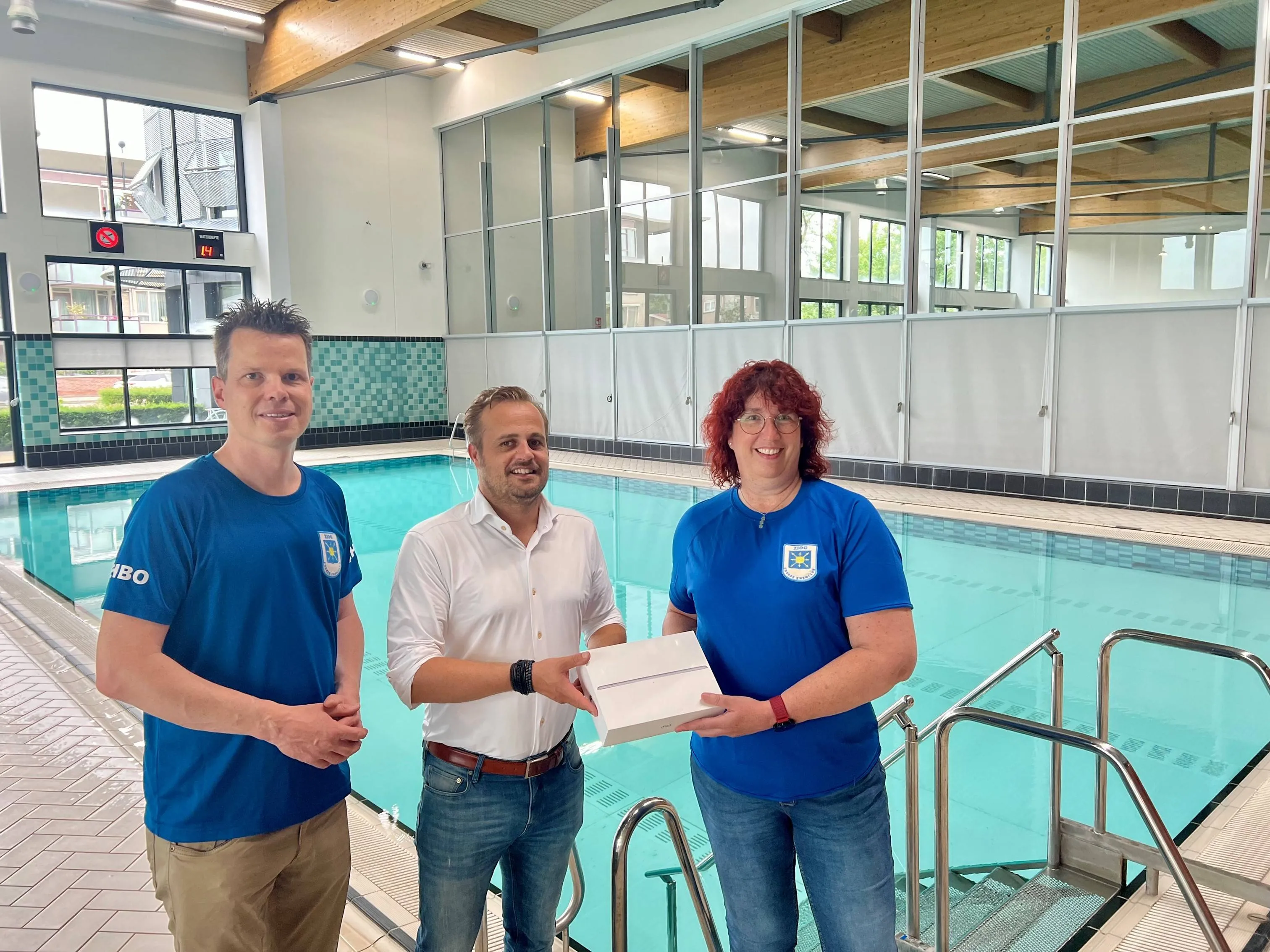 gijs ipad zwemvereniging