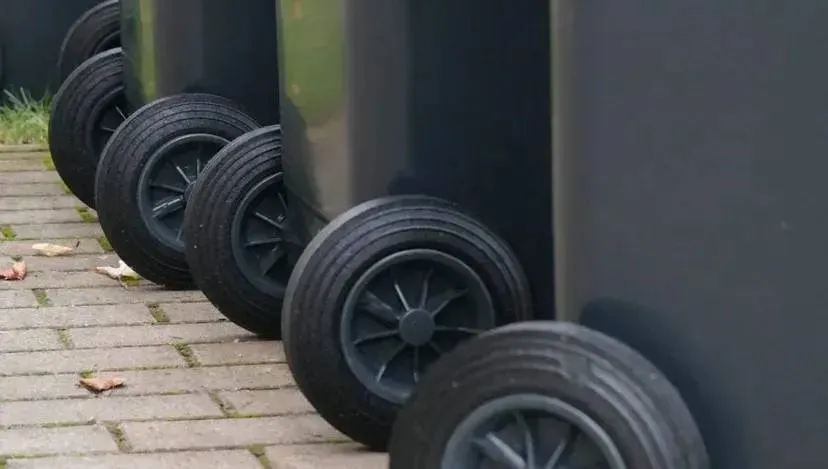 garbage-can-g176c111d2-1920-915x518-1-1-673cd4f657fa3