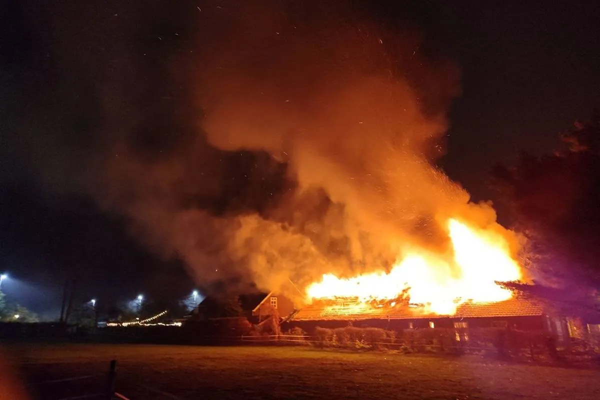 20-11-2025 Woningbrand Uden 01