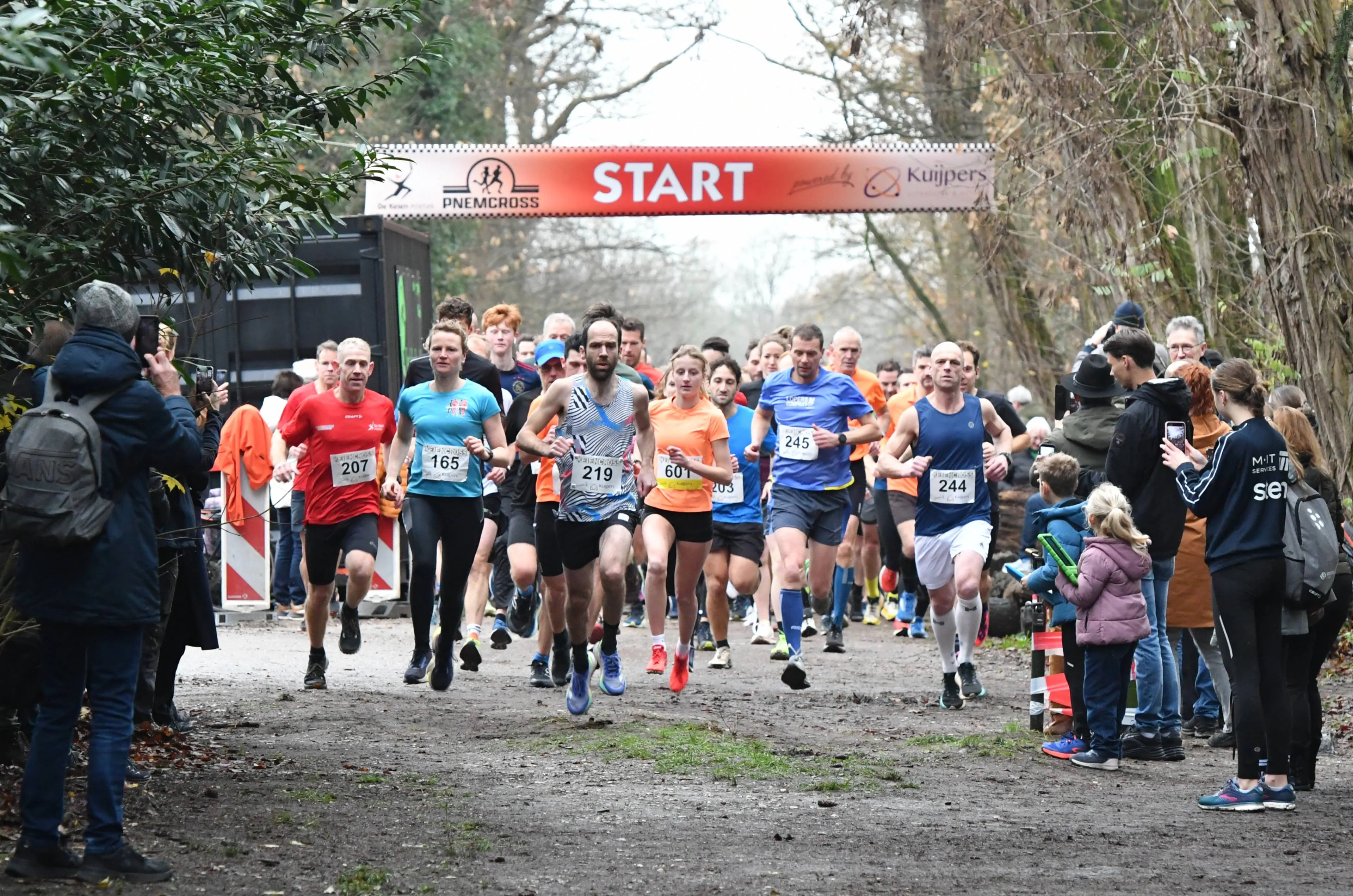 Persbericht - Verslag PNEM-cross 07-12-25 - foto