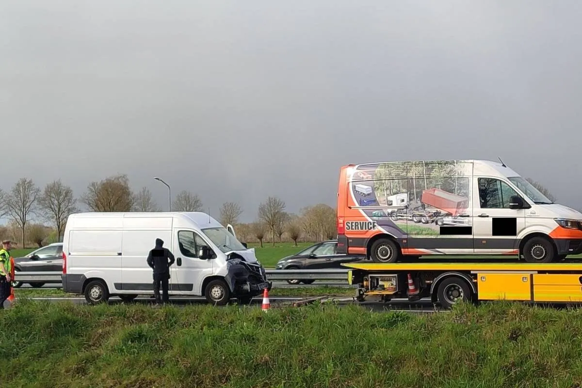 26-03-2026 Ongeval A50 Uden 01