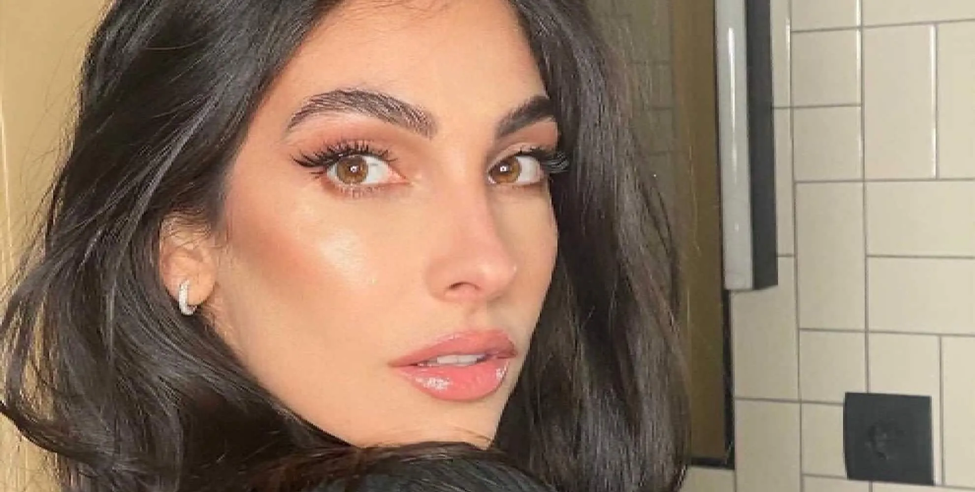 anna nooshin nieuwe look