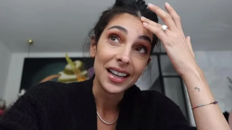 anna nooshin sorry