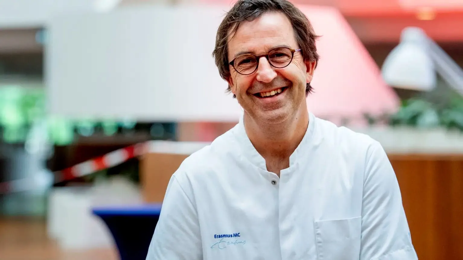 diederik gommers lachend