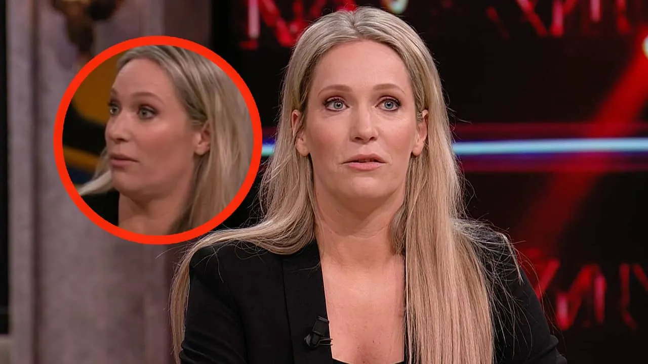 foto helene hendriks laat haar twee flinke puppys zien