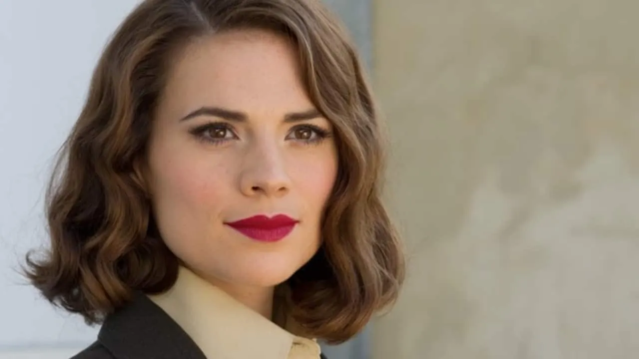 hayley atwell netflix lara croft tombraider