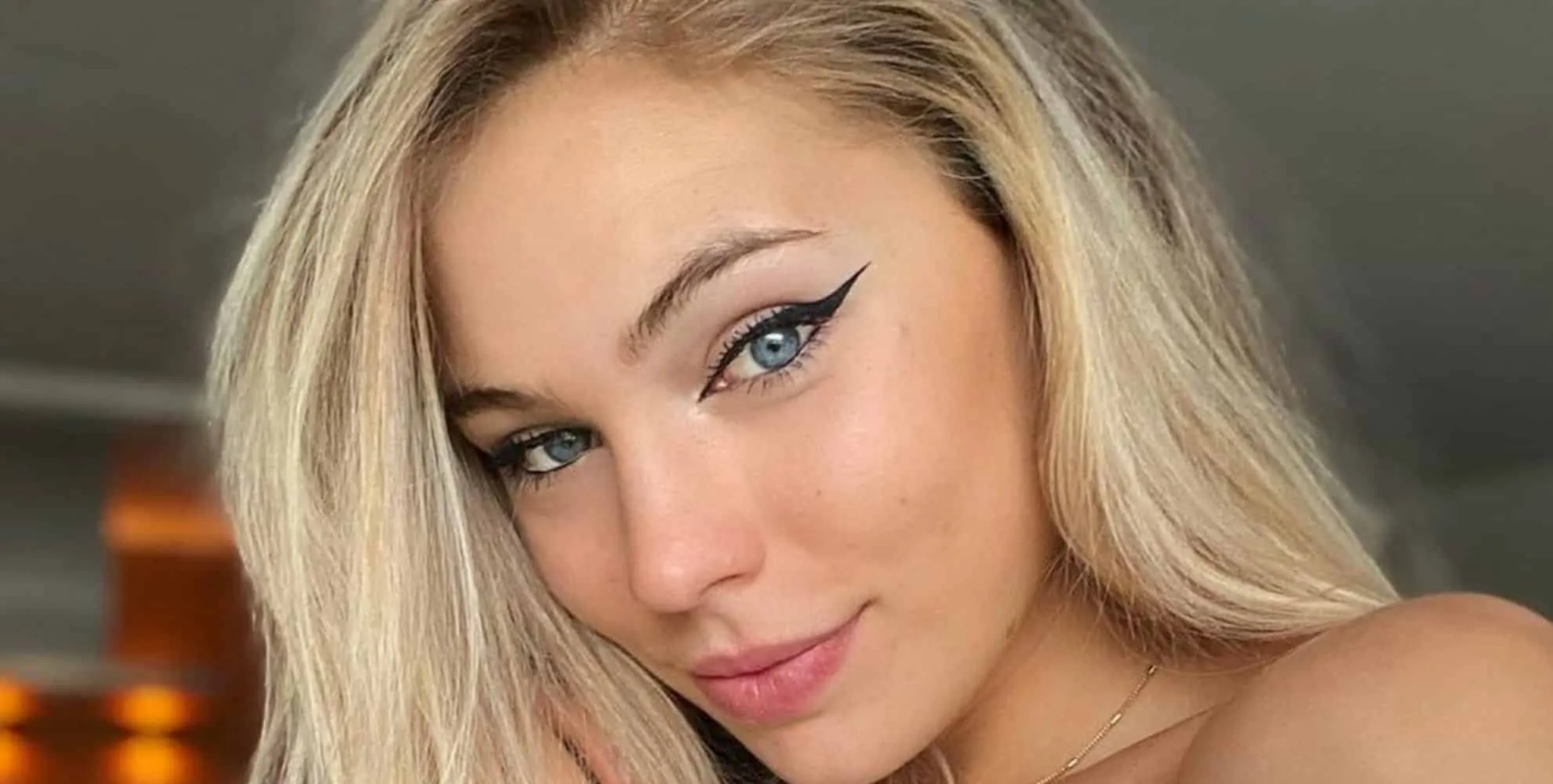 jutta leerdam eye liner instagram