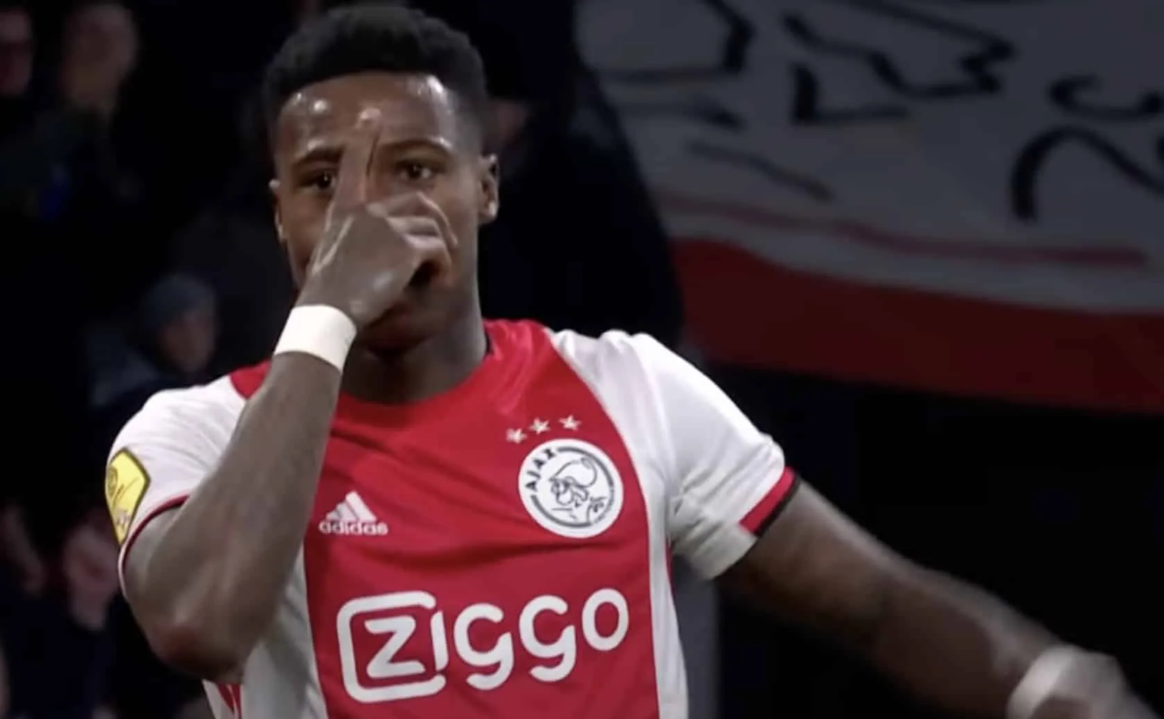 quincy promes transfer veroordeling steekpartij ajax spartak moskou