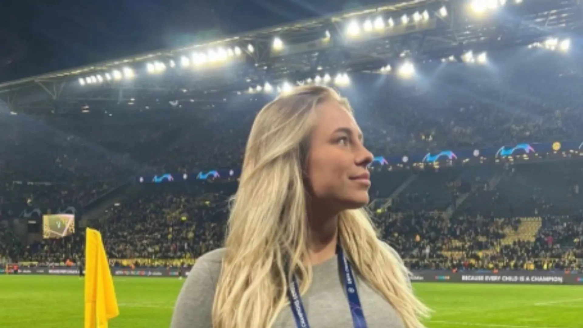 ilse van esch voetbalster