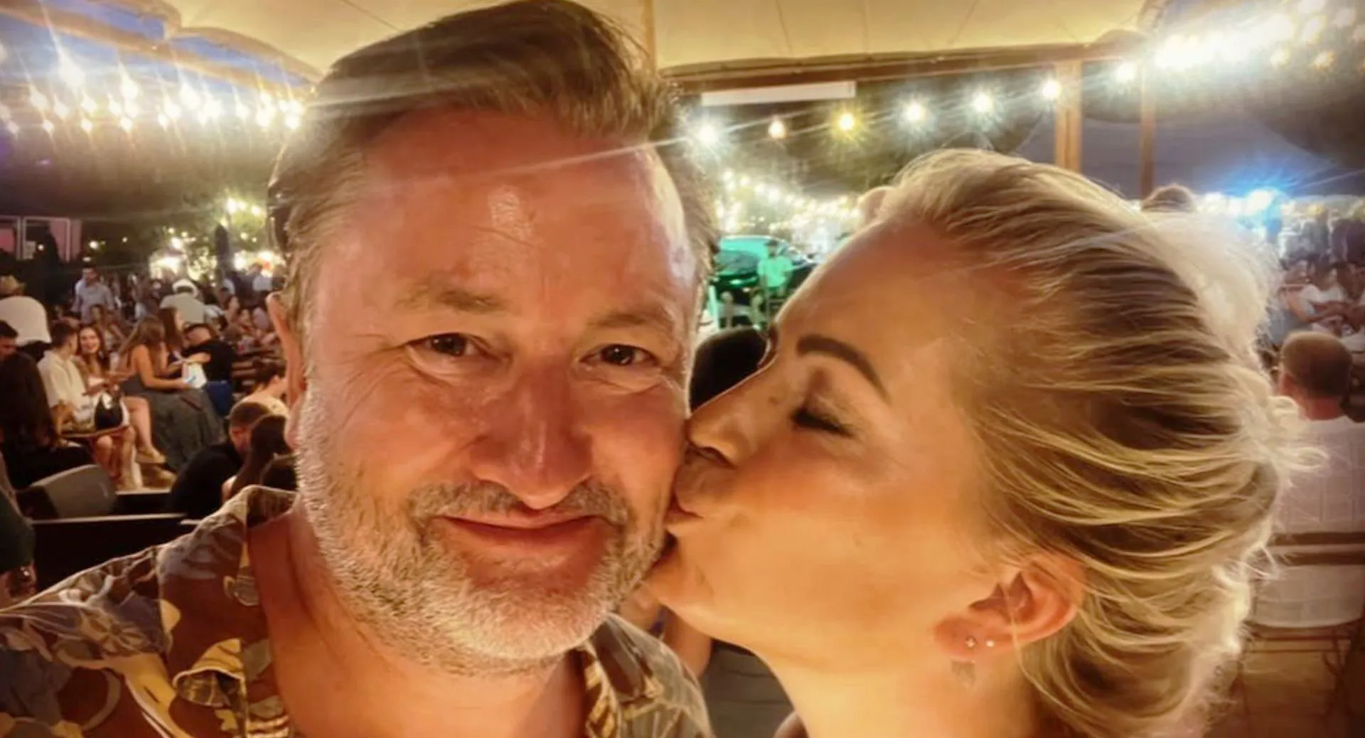 vrouw van presentator dennis weening bevestigt eindelijk breuk en geeft meteen trap na foto