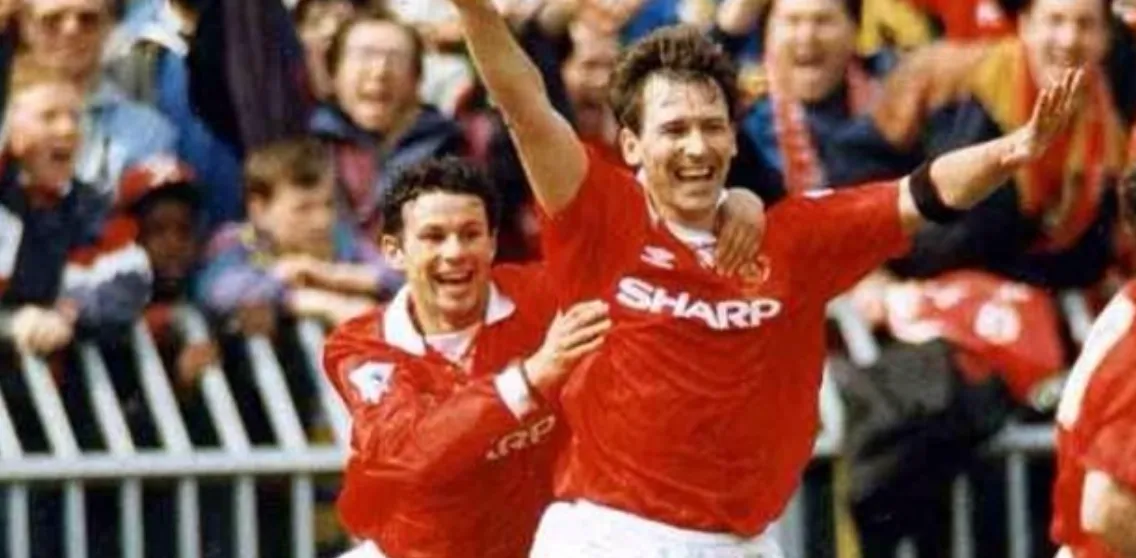 Man Utd legends Robson and Giggs