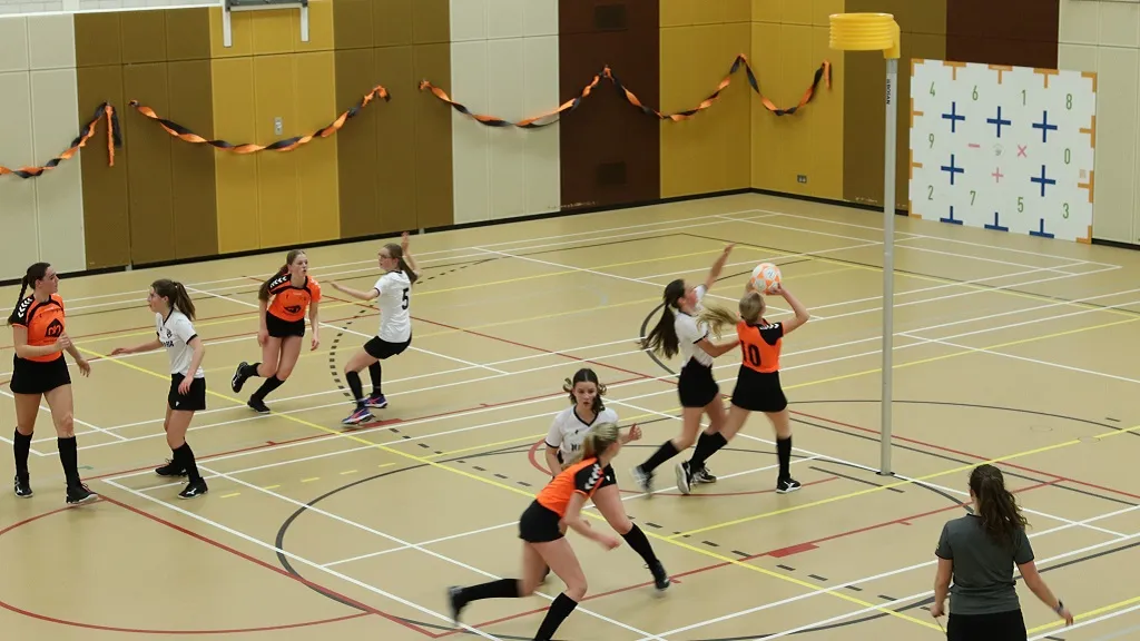 01 04 2023 de korfrakkers 02