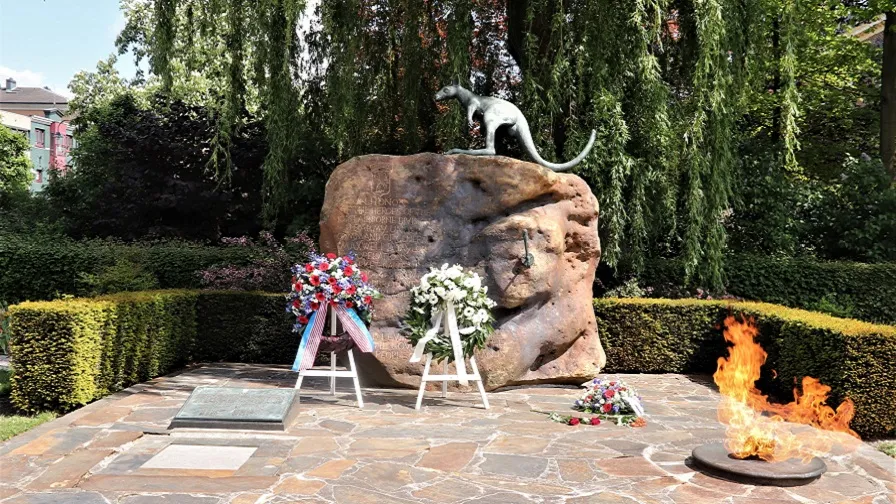 04 05 2020 kransleggingen veghel gemeente meierijstad 06