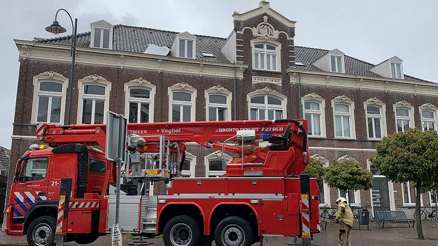 04 05 2021 stormschade molenstraat 1