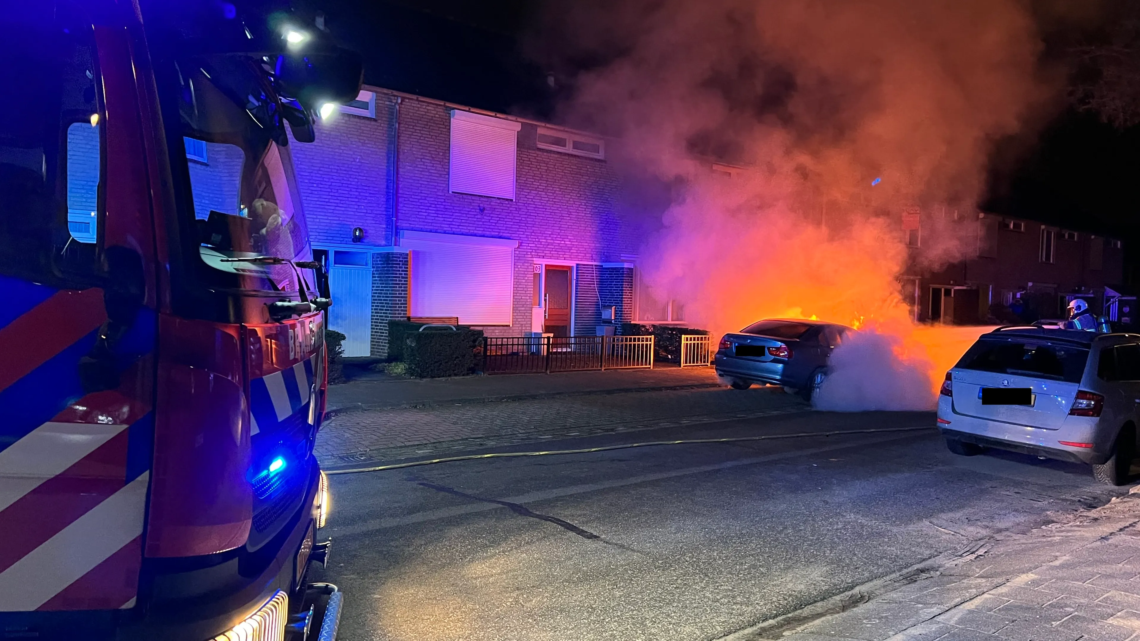 10 02 2022 autobrand wolgastraat 02