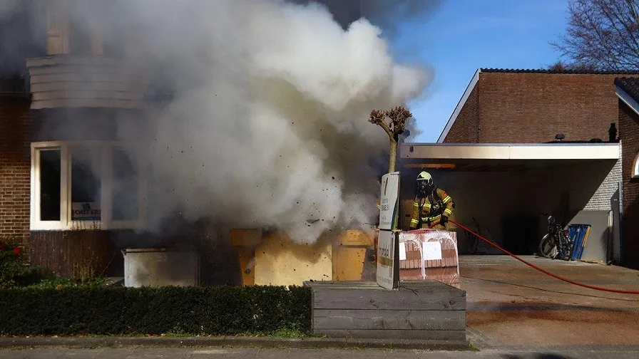 10 04 2020 containerbrand 04