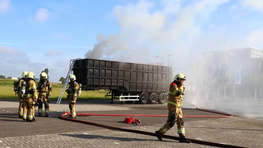 11 06 2021 vrachtwagenbrand 1