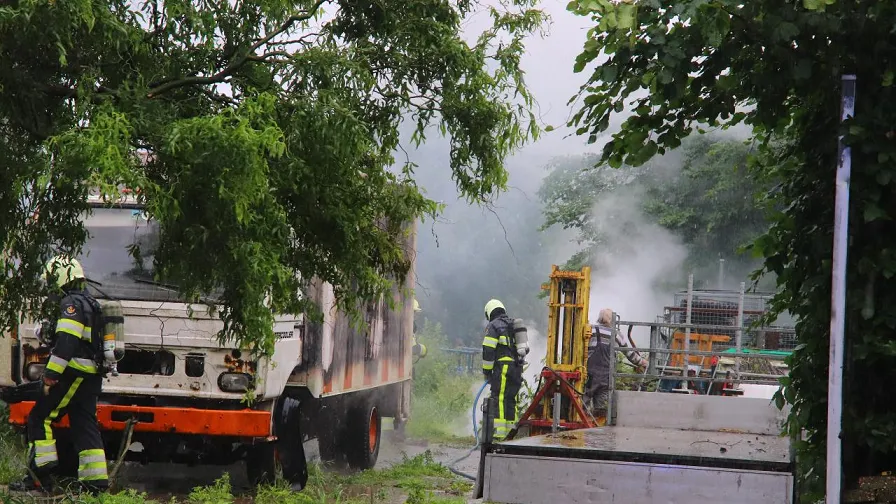 12 06 2019 vrachtwagenbrand zijtaart 896x504