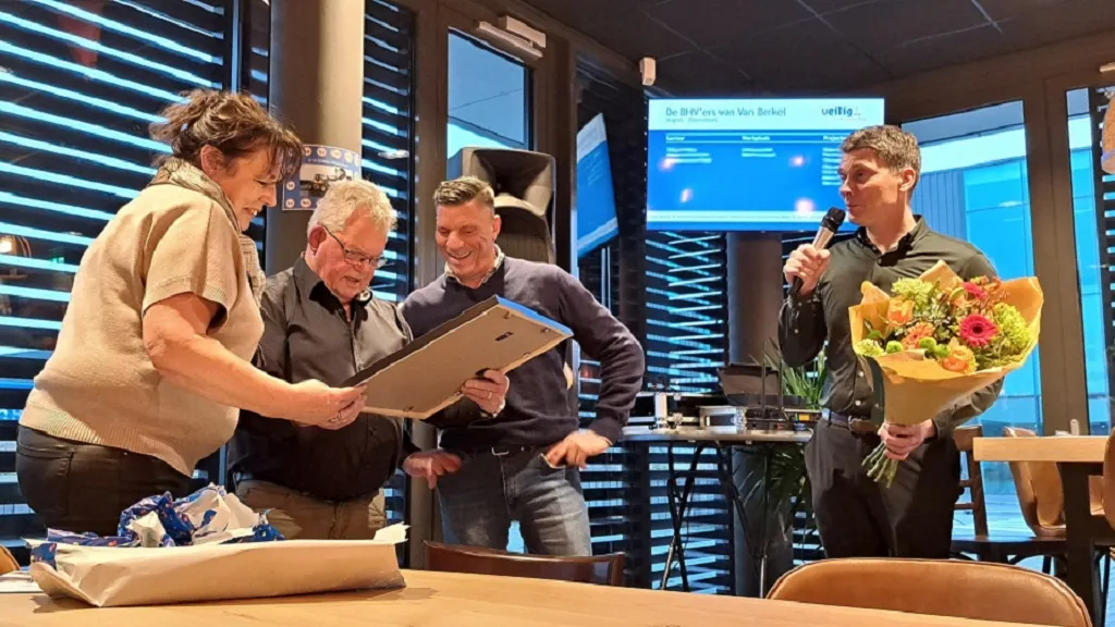 14 02 2023 jan vd oetelaar jaar in dienst bij van berkel