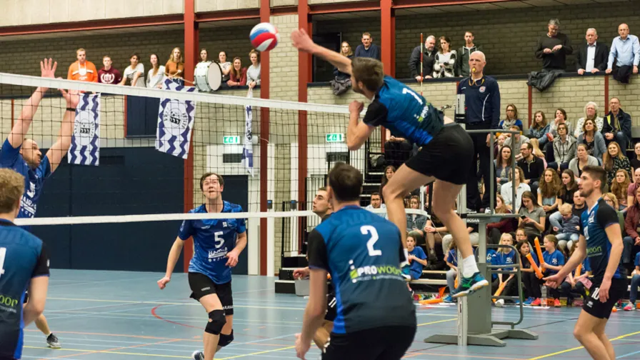 14 04 2019 skunk heren 1 896x504