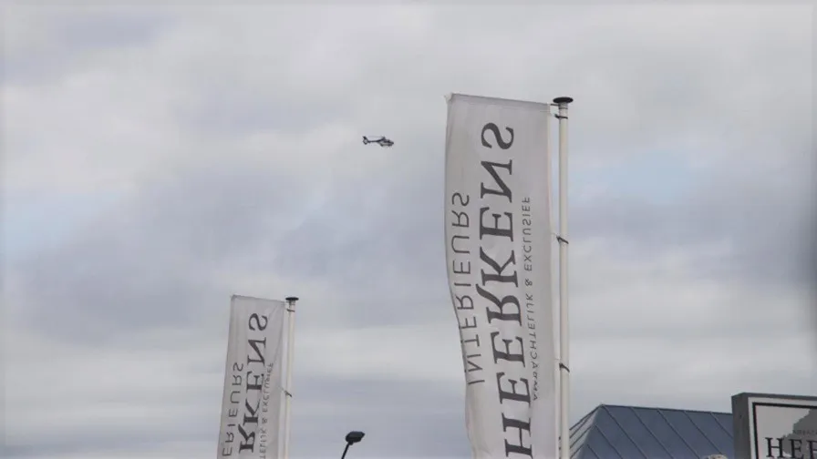 15 06 2021 zoketocht met politieheli in heeswijk dinther