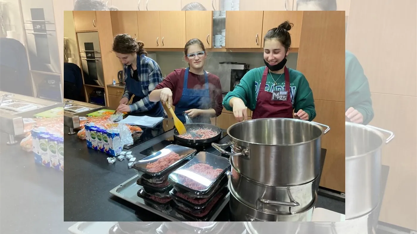 18 11 2021 heel veghel kookt 00