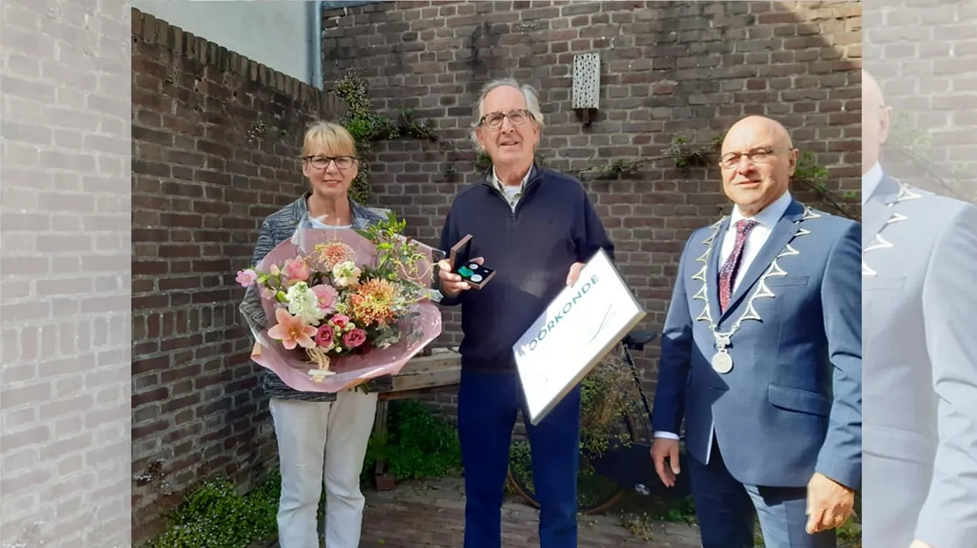 19 04 2022 penning van verdienste
