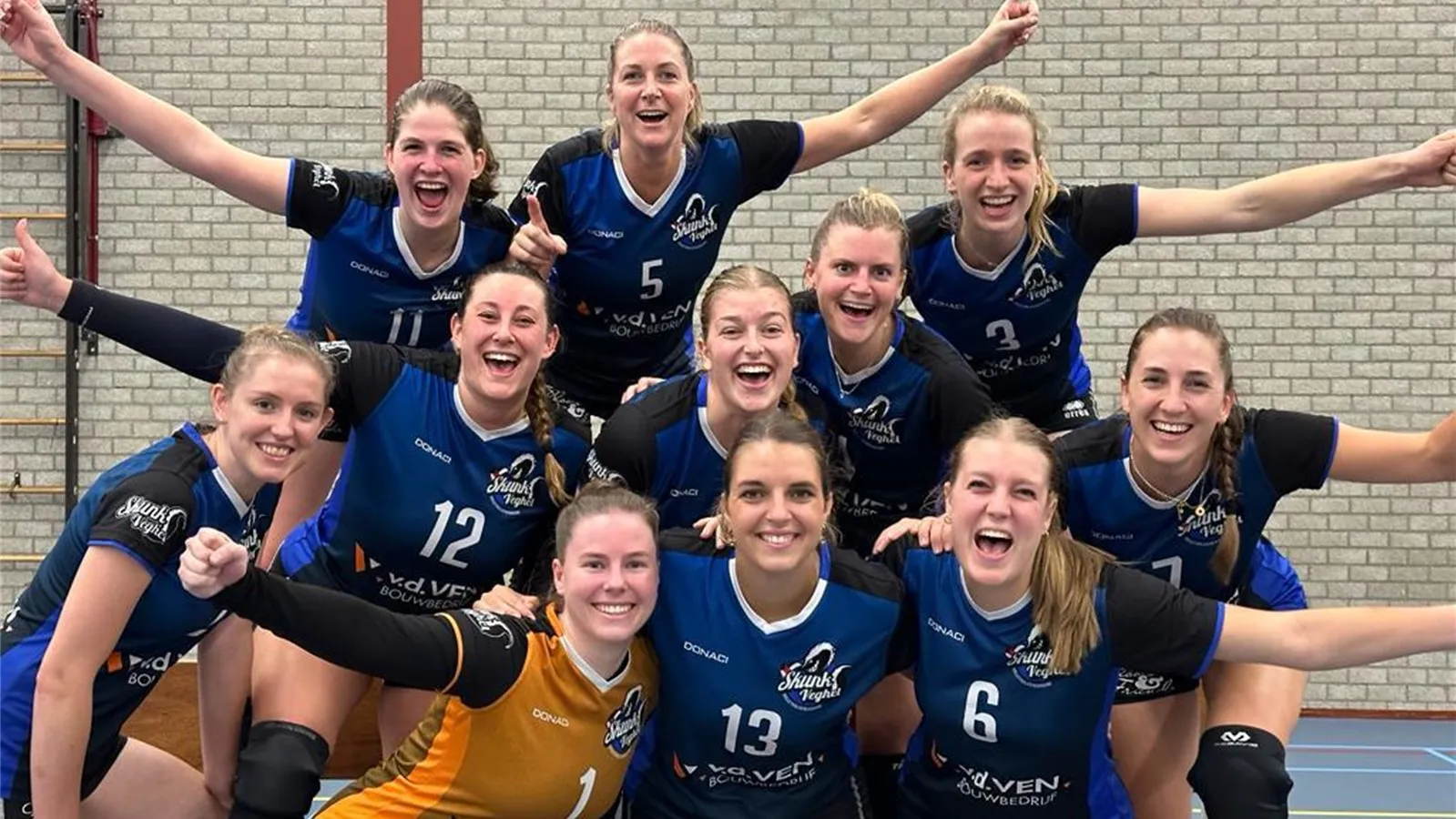 2023 09 30 skunk dames 1