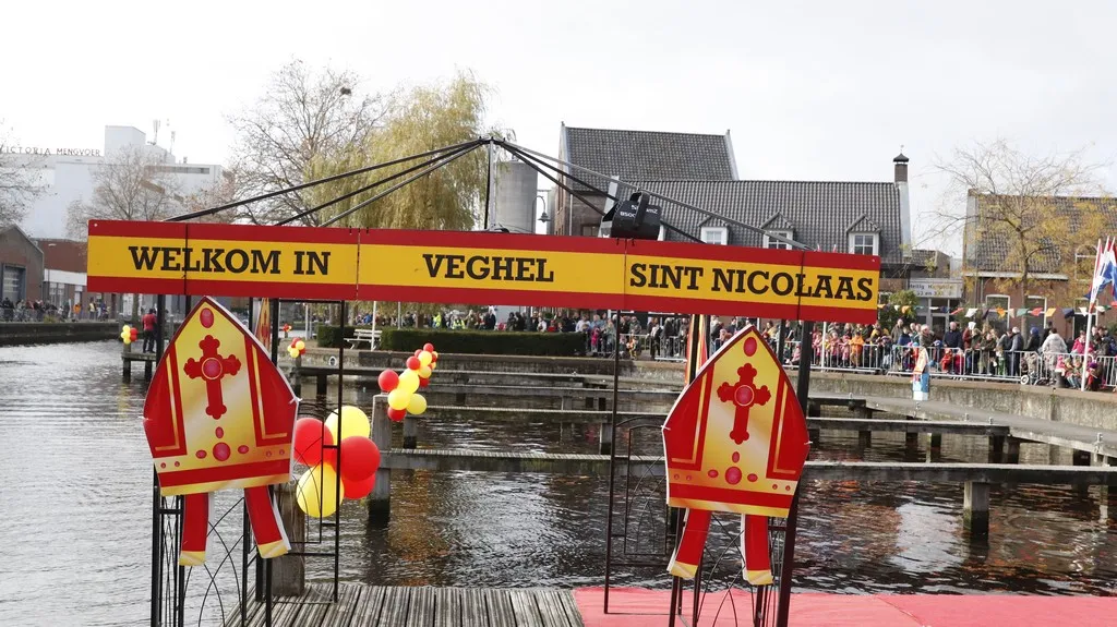 20231119 intocht sinterklaas veghel 01