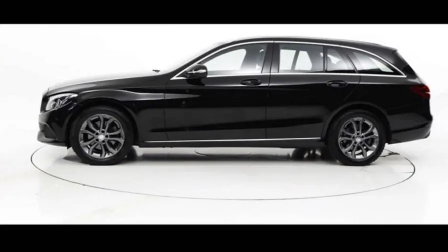 26 04 2019 auto gestolen 896x504