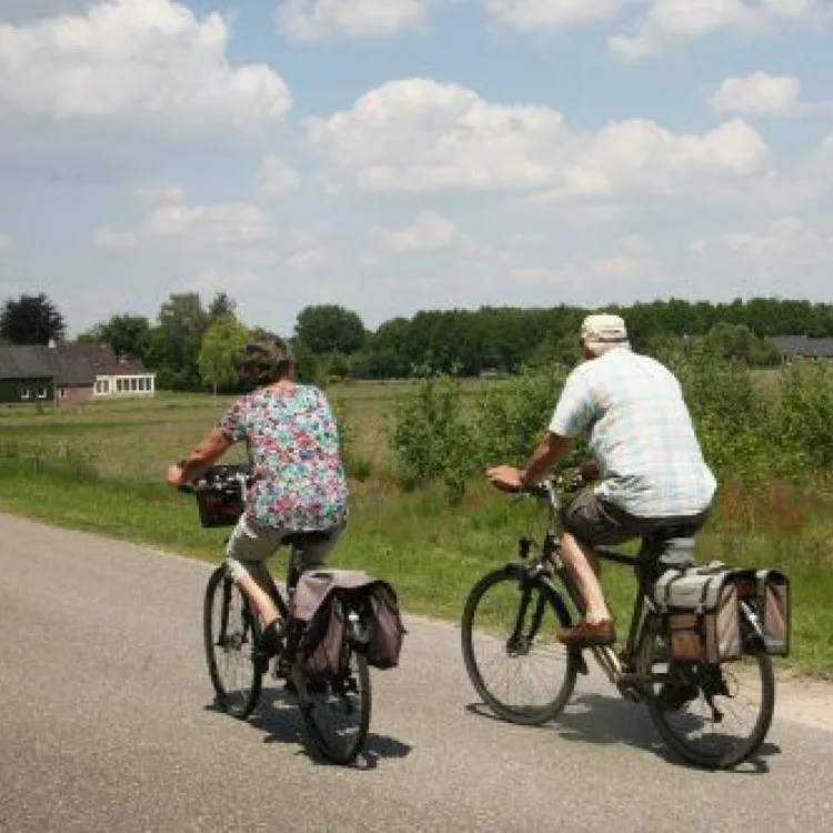 49040 fietsen2 500 750 750