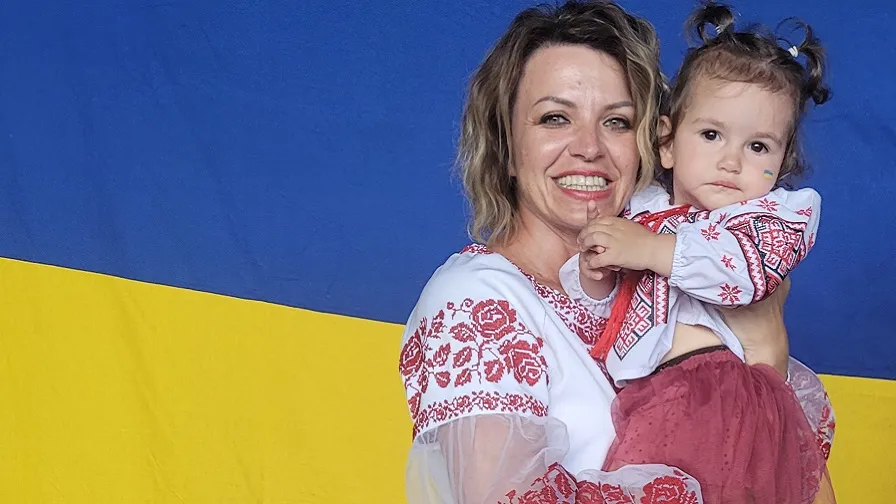 benefietconcert oekarine 896x504 1