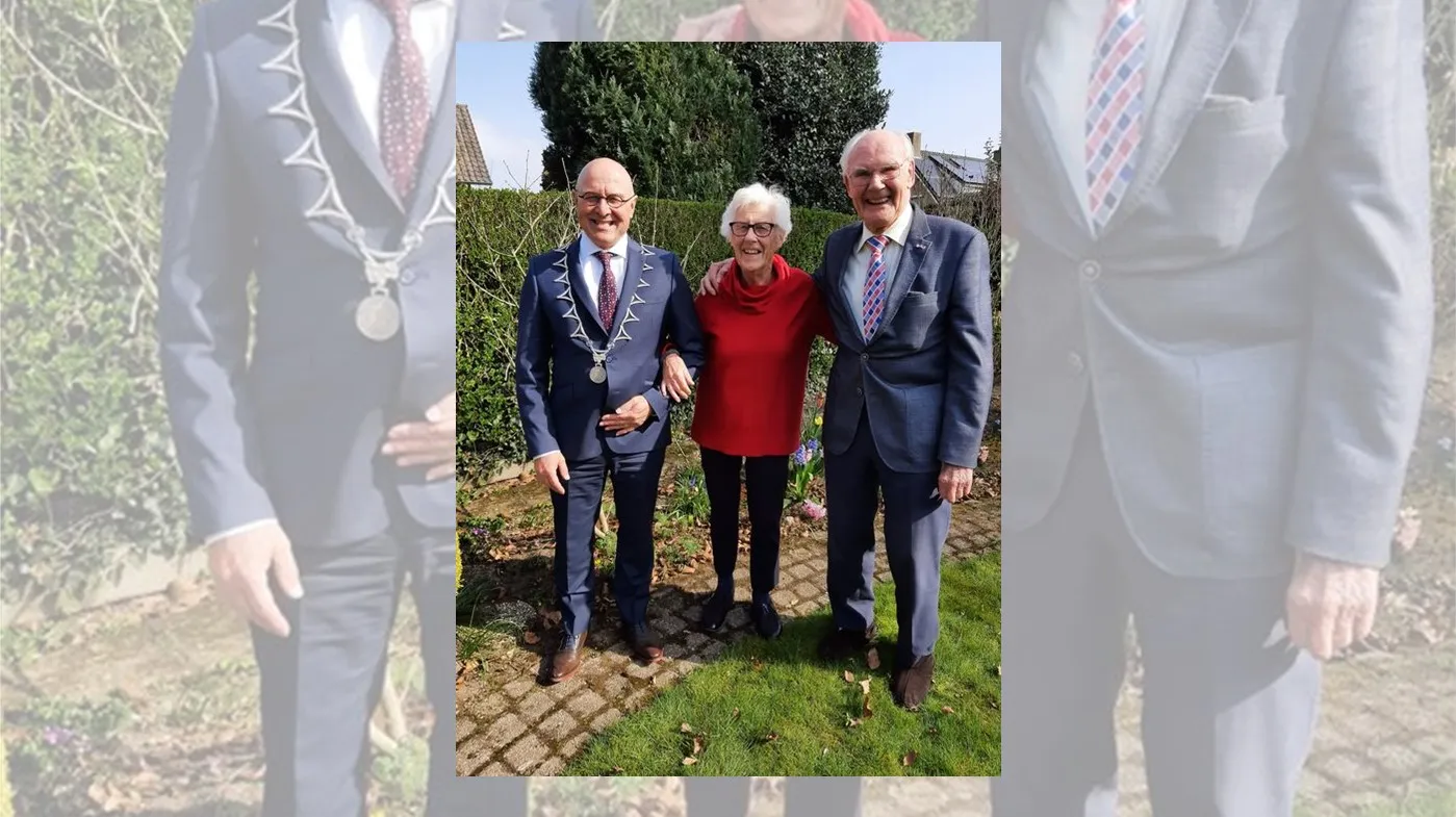 de heer en mevrouw hermsen de boer uit veghel