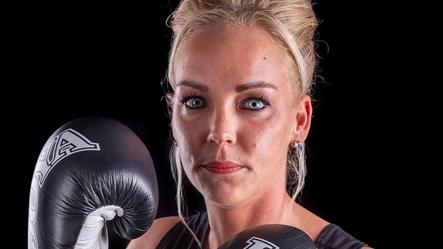 fight cancer night rosita van dijck