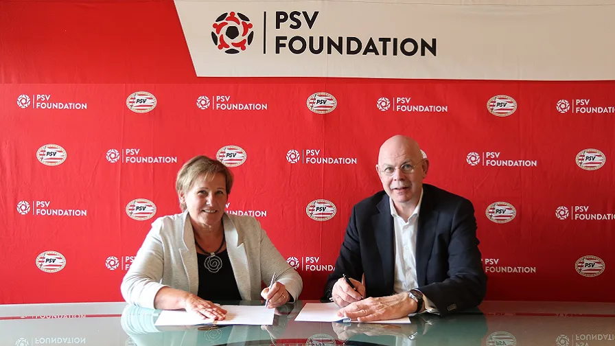 foto ondertekening psv foundation gemeente meierijstad 896x504